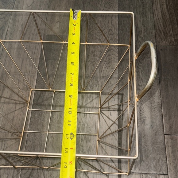 Gold and silver rustic like Wire Storage Basket - Picture 5 of 10